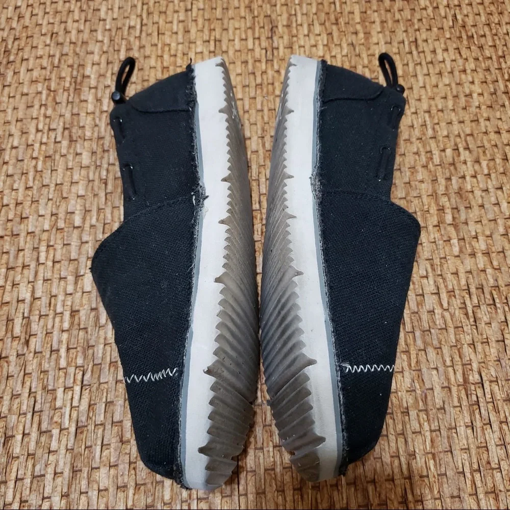 Bobs Skechers Black Canvas Size 7